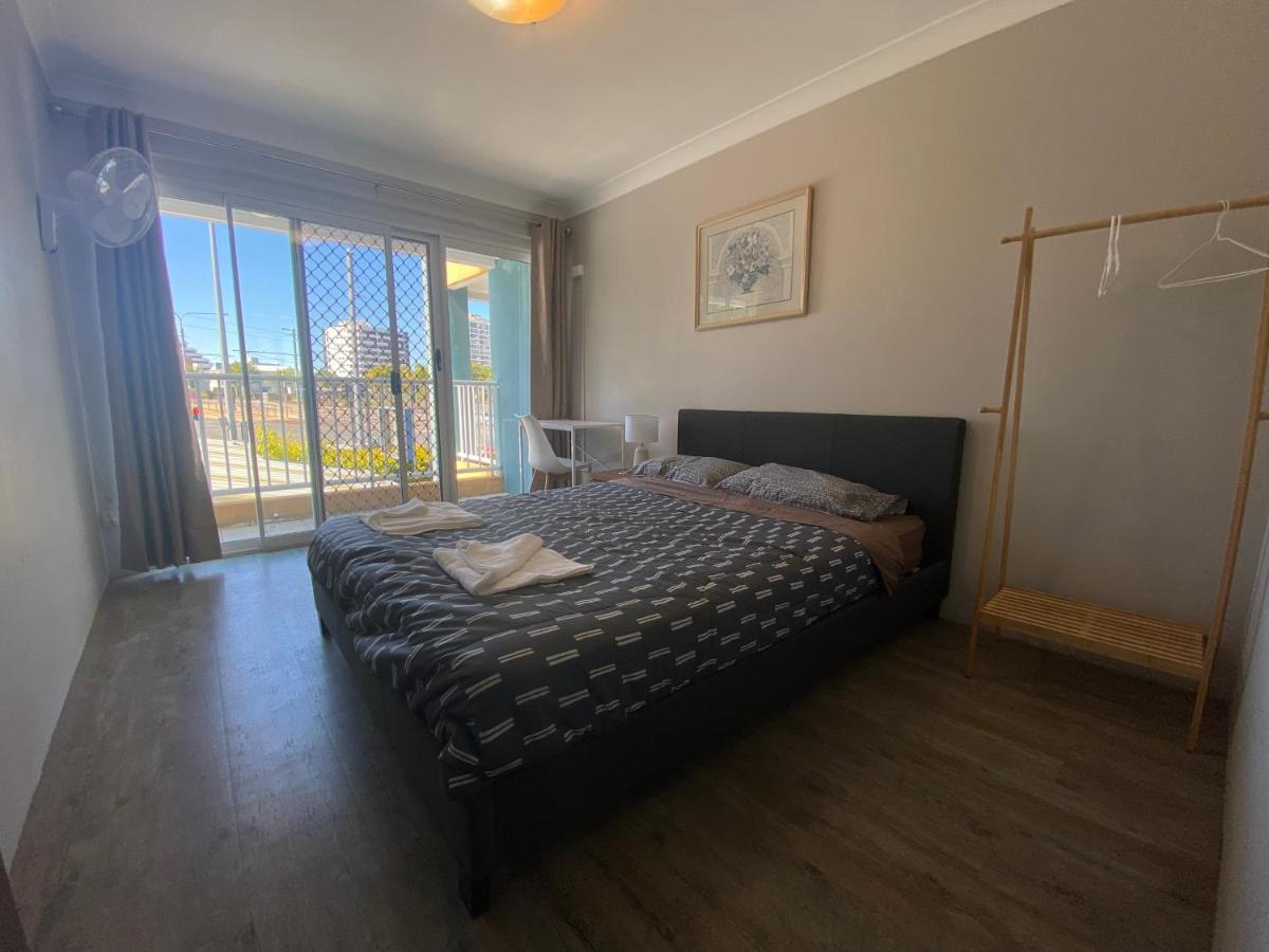 Homely Inn Hostel Gold Coast Esterno foto