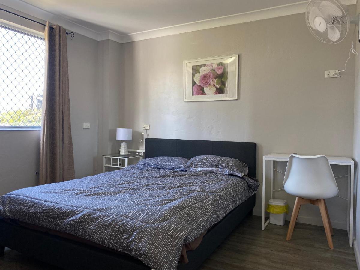 Homely Inn Hostel Gold Coast Esterno foto